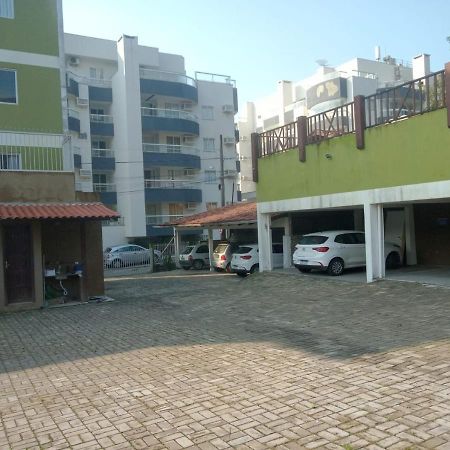 Residencial Pilati Apartment บอมบินญัส ภายนอก รูปภาพ
